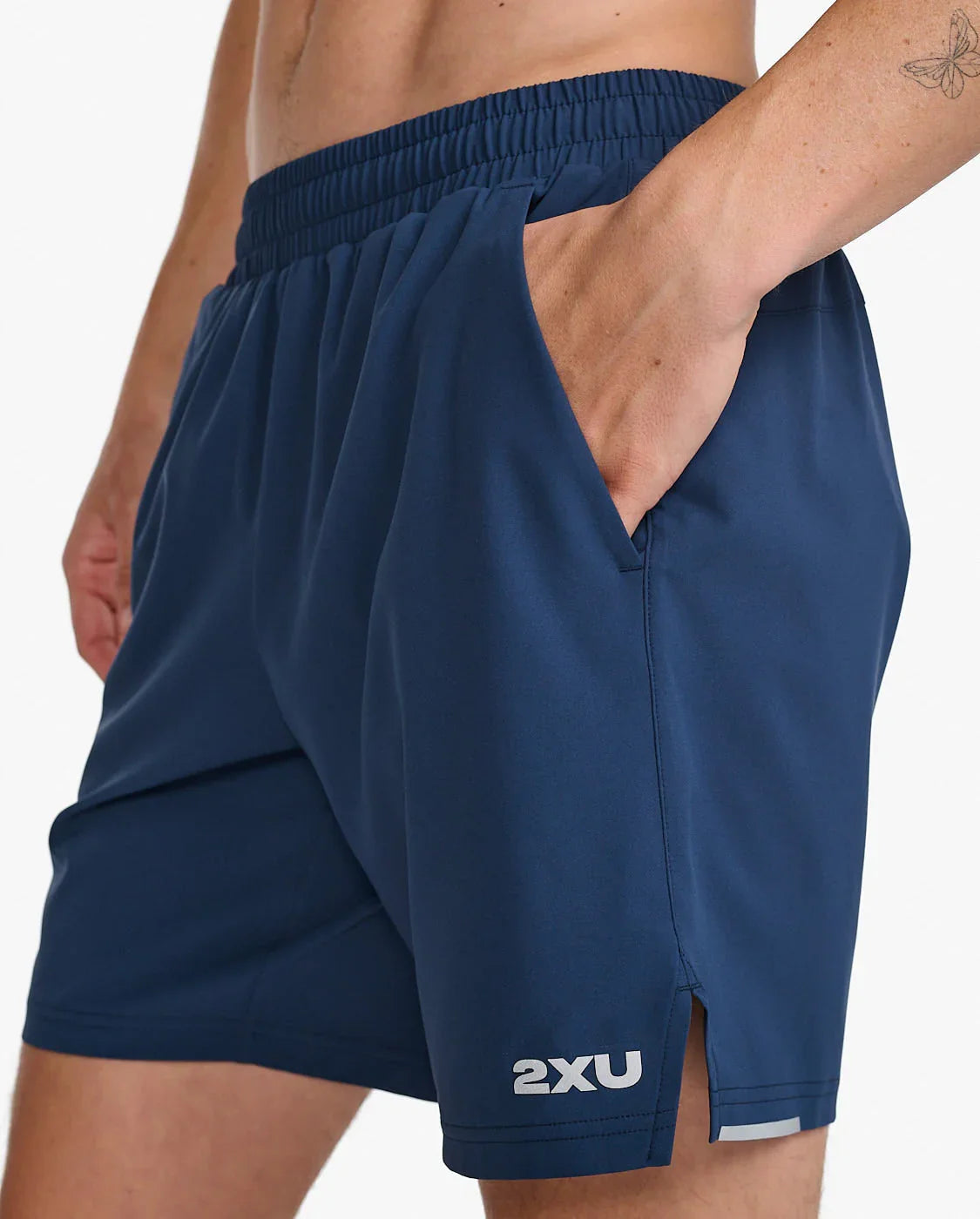 AERO 7 INCH SHORTS - 2XU - Cobbled Climbs