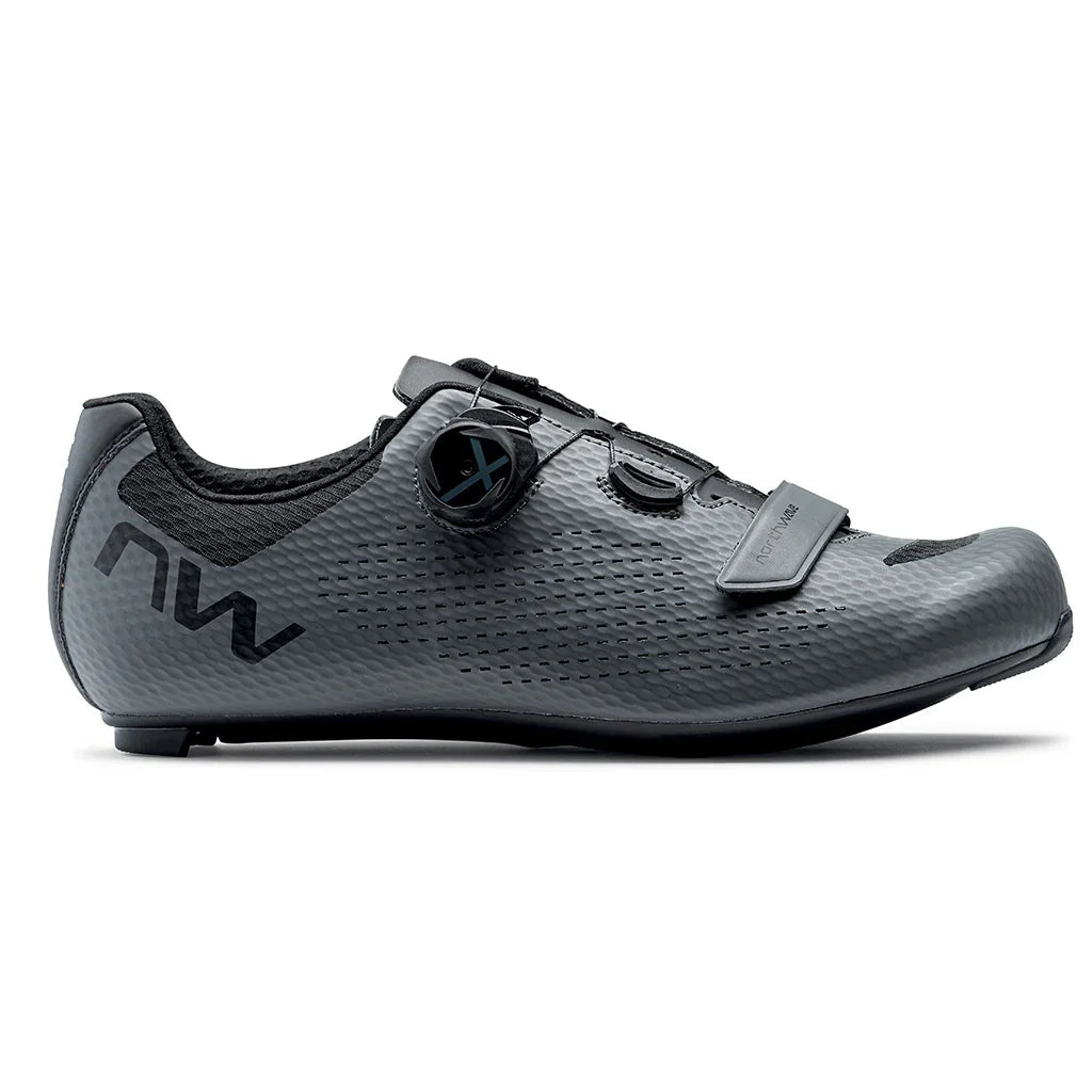 STORM CARBON 2 ROAD CYCLING SHOES - Northwave - Cobbled Climbs