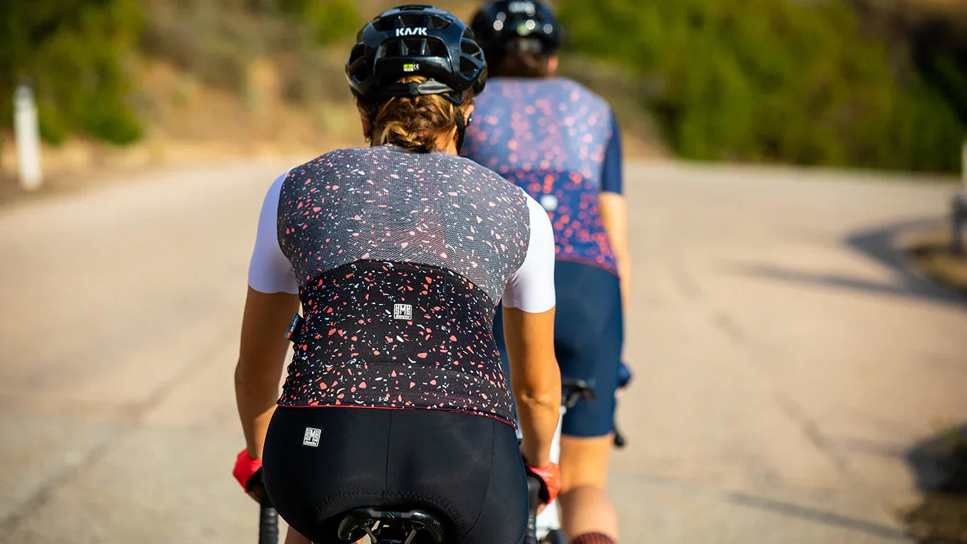 DELTA PIETRA WOMENS CYCLING JERSEY - Santini - Cobbled Climbs