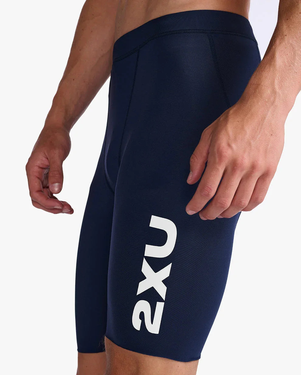 AERO TRI 9 INCH SHORTS - 2XU - Cobbled Climbs