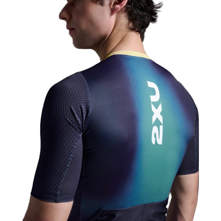 AERO HEX SLEEVED TRISUIT – 2XU premium cycling Tri Suits in India from Cobbled Climbs