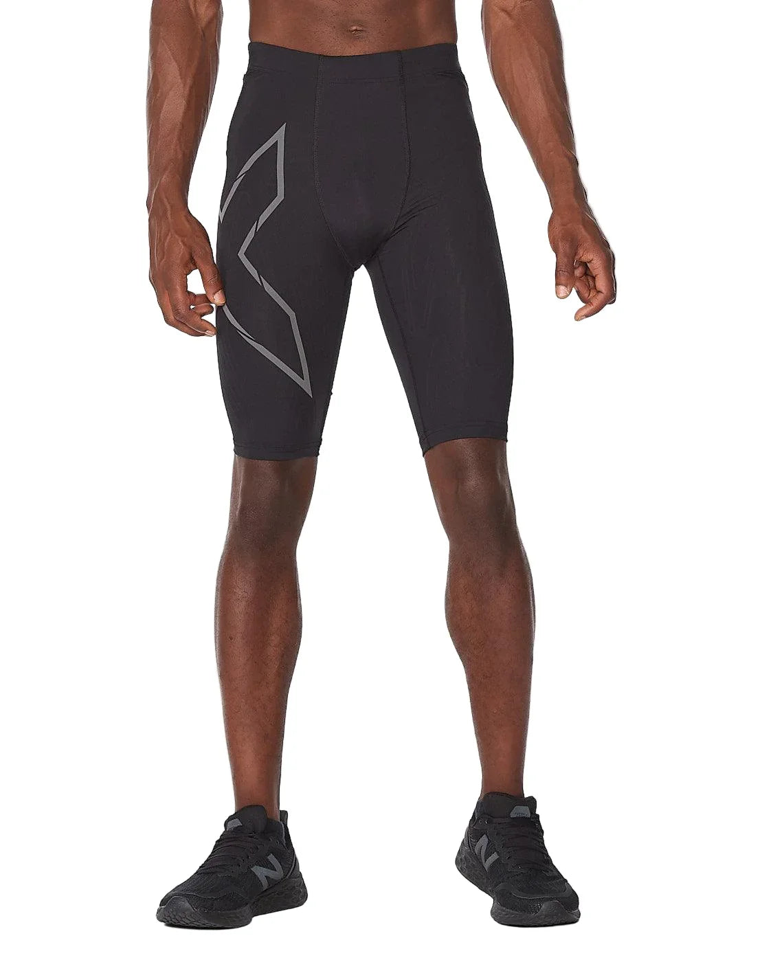 LIGHT SPEED COMPRESSION SHORTS - 2XU - Cobbled Climbs