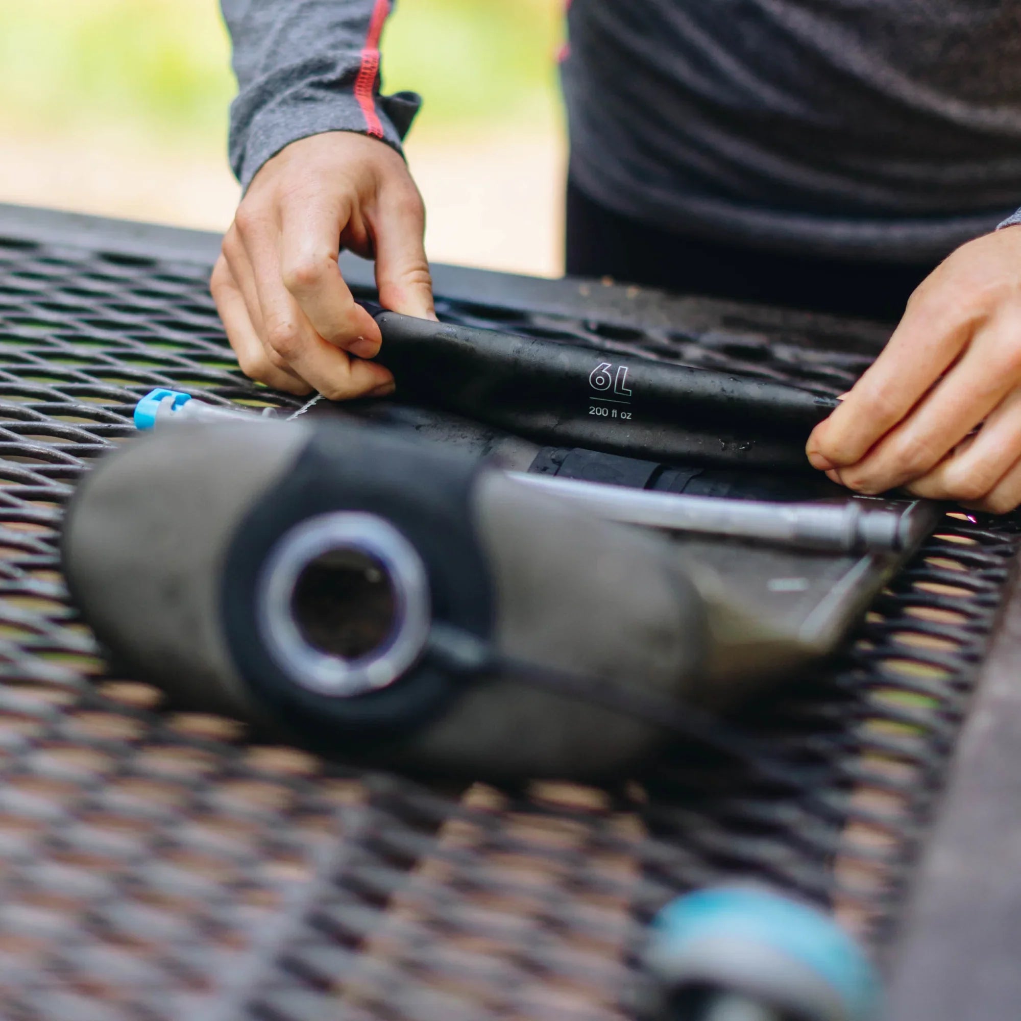 SEEKER FLEXIBLE BOTTLE - HydraPak - Cobbled Climbs