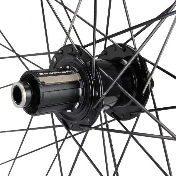 Factor 129 Tubeless DISC Brake Wheel - Novatec - Cobbled Climbs