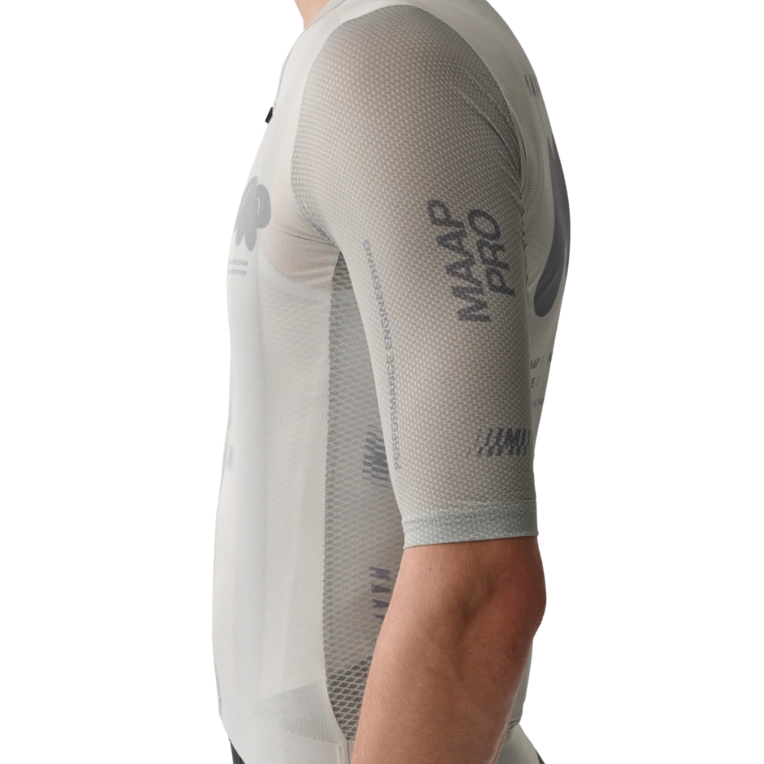AERATE PRO AIR MEN'S JERSEY – Maap premium cycling Jerseys in India from Cobbled Climbs