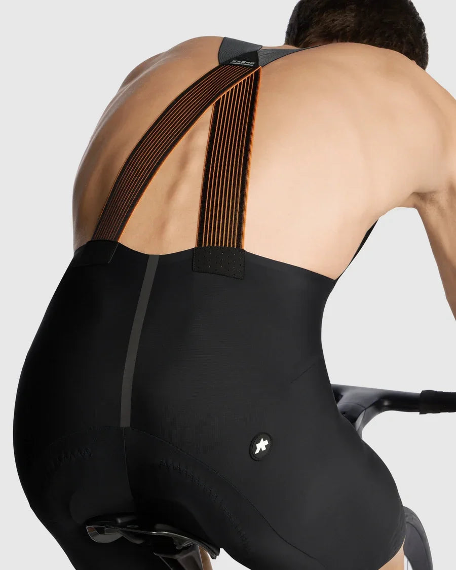 EQUIPE RS SCTRADIVARI S11 BIBSHORTS - Assos - Cobbled Climbs