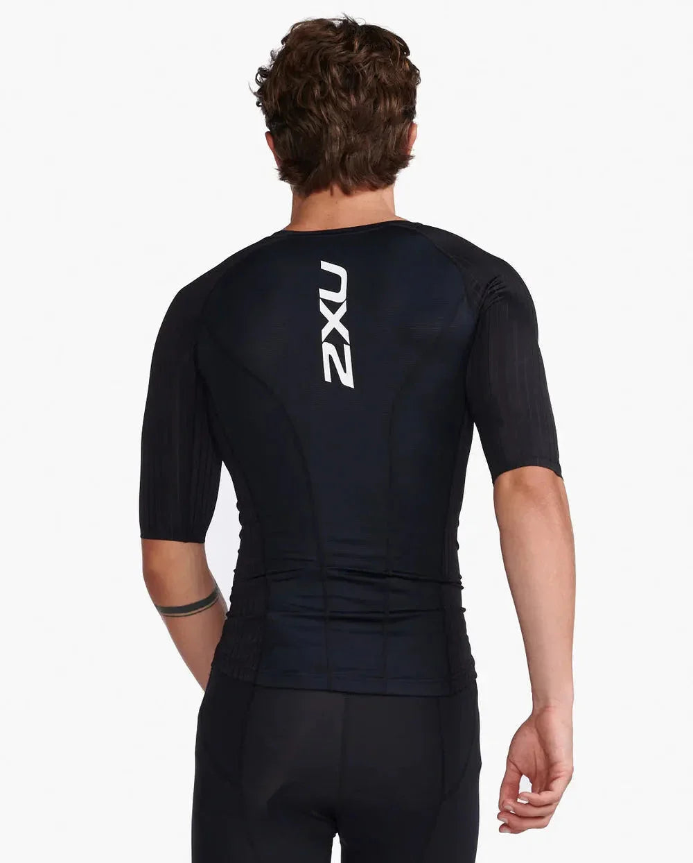 AERO SLEEVED TRI TOP - 2XU - Cobbled Climbs