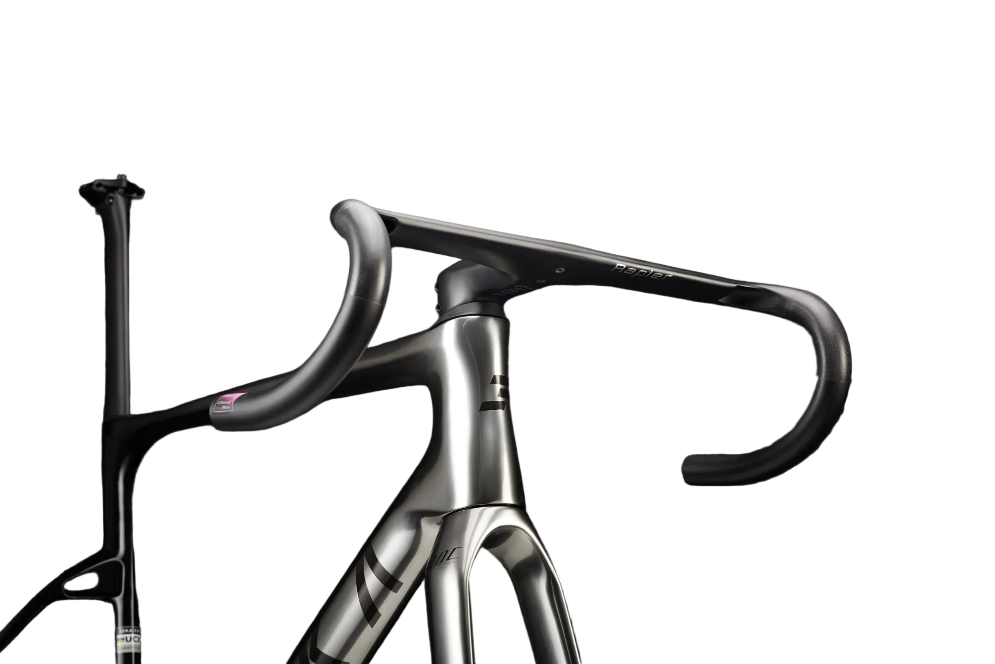 Rapier Integrated Carbon Handlebar | Seka Bikes | Cobbled Climbs – view 3