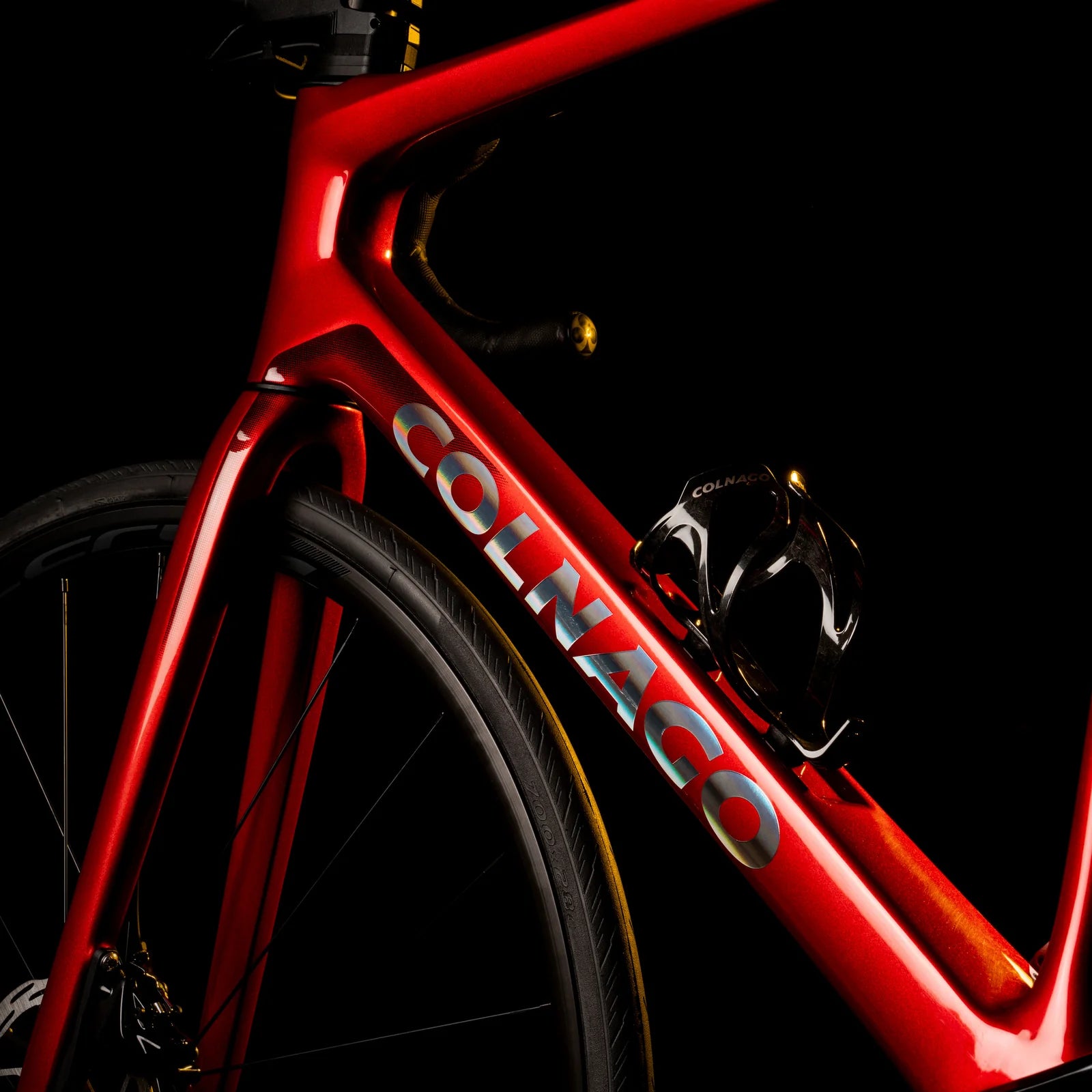 V4 Frameset | Colnago | Cobbled Climbs – view 5