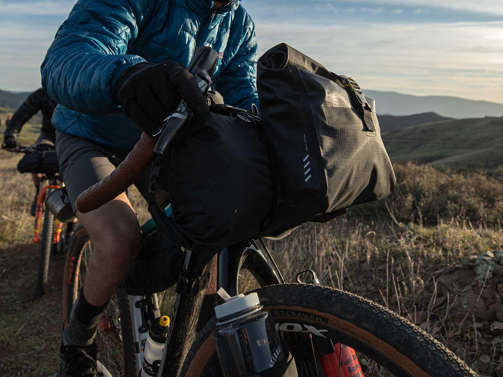 BARLOADER HANDLEBAR BAG - Topeak - Cobbled Climbs
