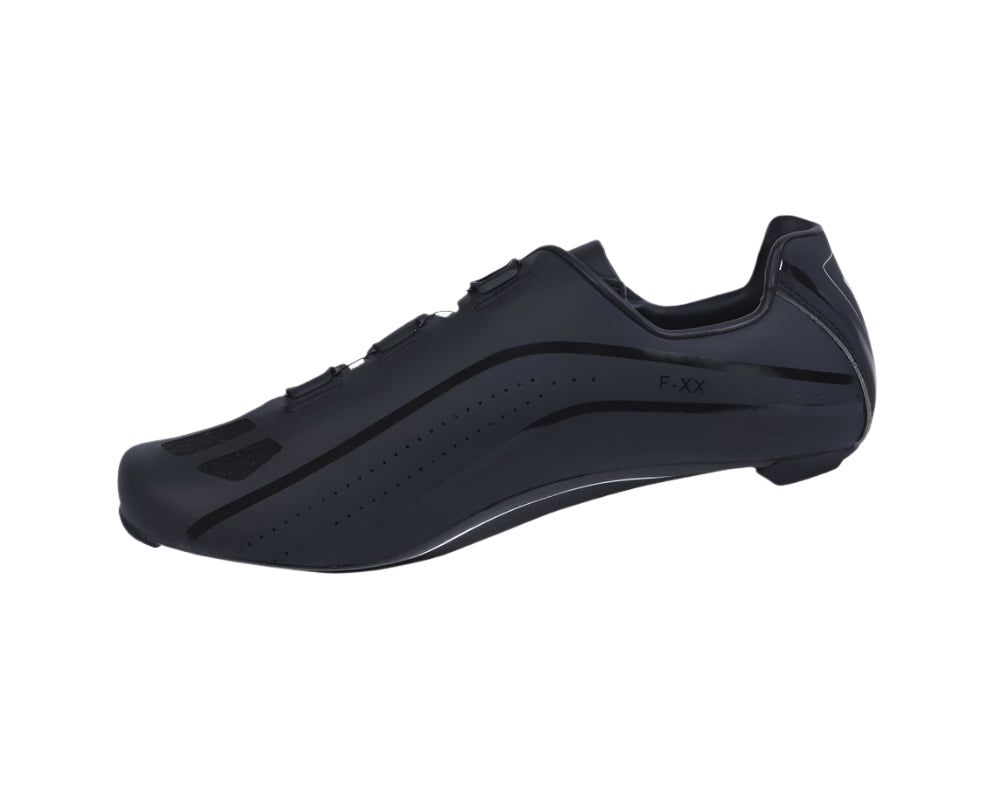 F-XX – FLR premium cycling Shoes in India from Cobbled Climbs