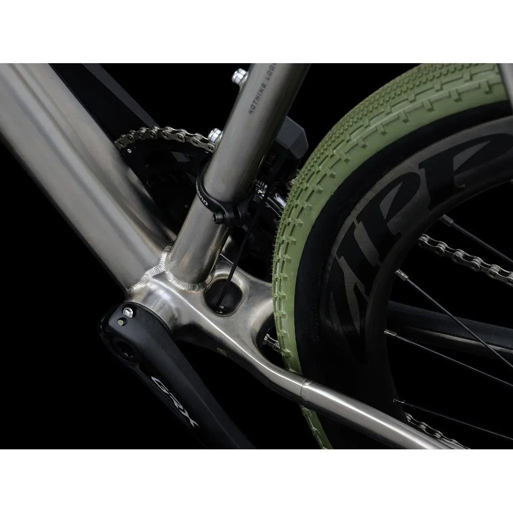 Rowtag Titanium DISC Frameset - Van Nicholas - Cobbled Climbs