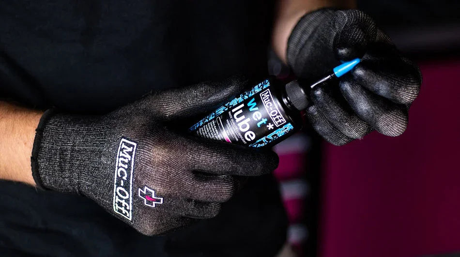 Wet Lube | Muc-Off | Cobbled Climbs – view 4