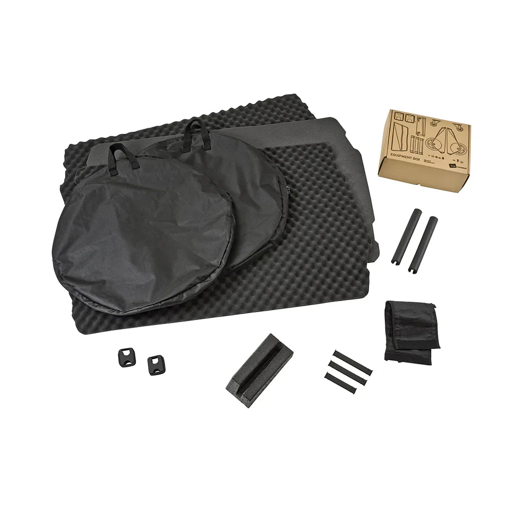 BIKE CASE II - B&W - Cobbled Climbs