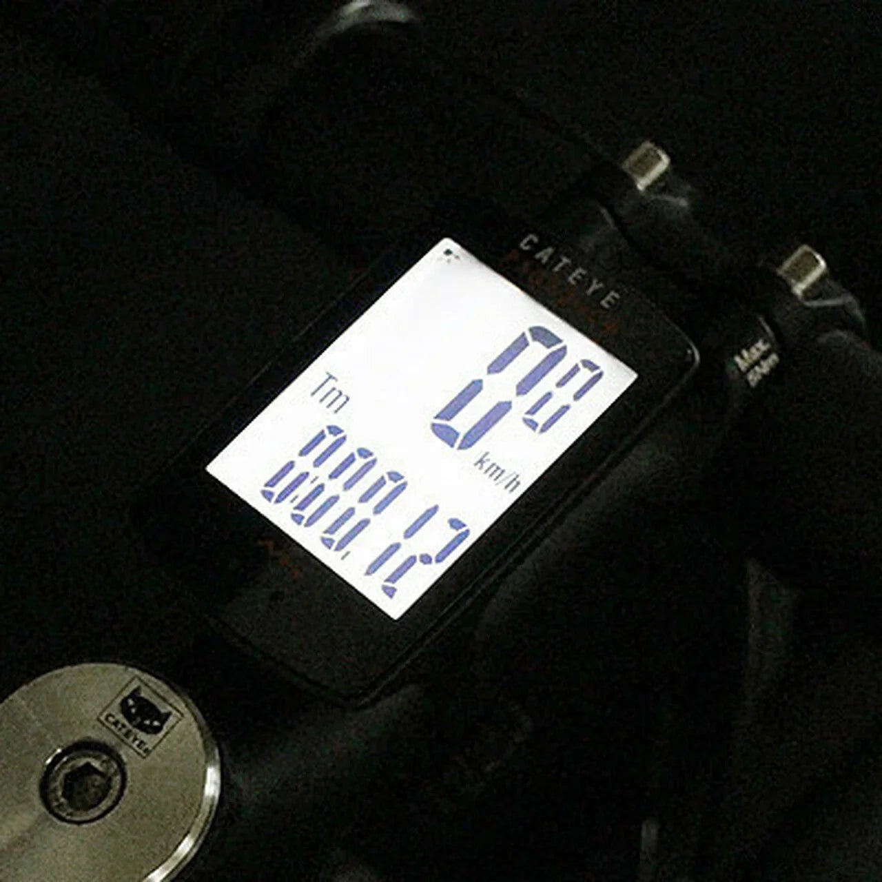 Padrone+ Wireless Cyclocomputer - Cateye - Cobbled Climbs