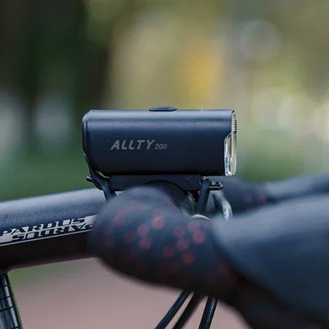 ALLTY 200 FRONT LIGHT - Magicshine - Cobbled Climbs