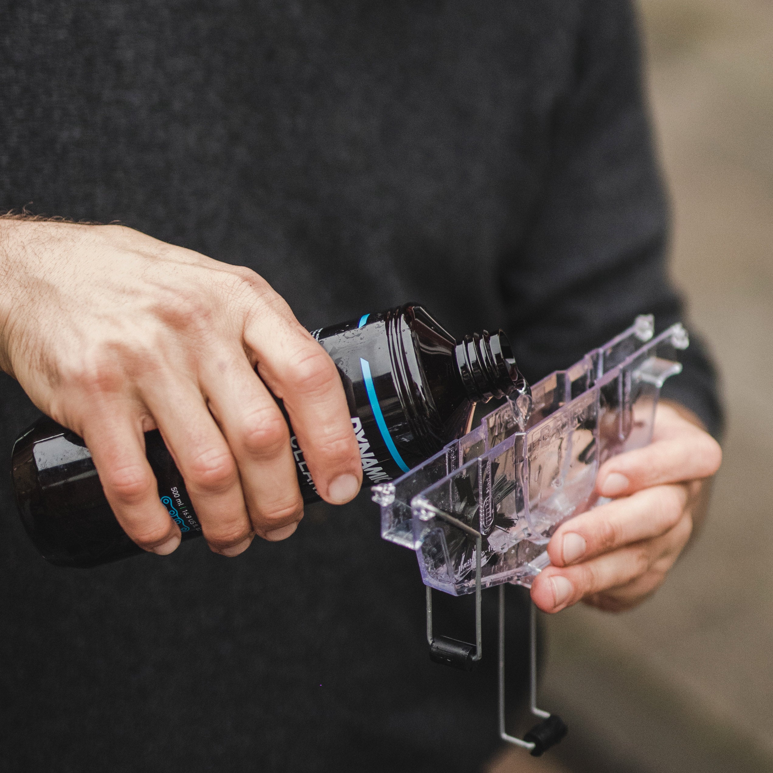 CHAIN CLEANING TOOL – Dynamic premium cycling Cleanning Accessories in India from Cobbled Climbs