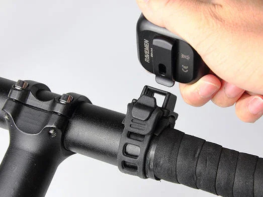 FR 150 FRONT LIGHT - Ravemen - Cobbled Climbs