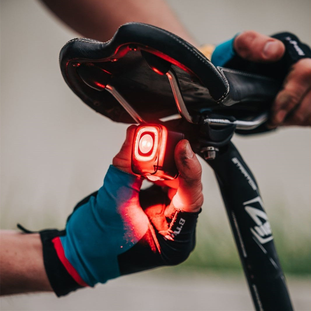 SEEMEE 200 V3.0 REAR LIGHT – Magicshine premium cycling Rear Lights in India from Cobbled Climbs