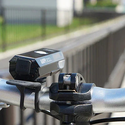 AMPP 200 AND ORB RECHARGEABLE COMBO LIGHT - Cateye - Cobbled Climbs