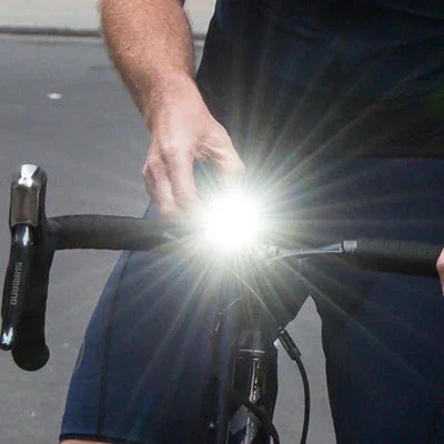 SYNC CORE RECHARGEABLE FRONT LIGHT - Cateye - Cobbled Climbs