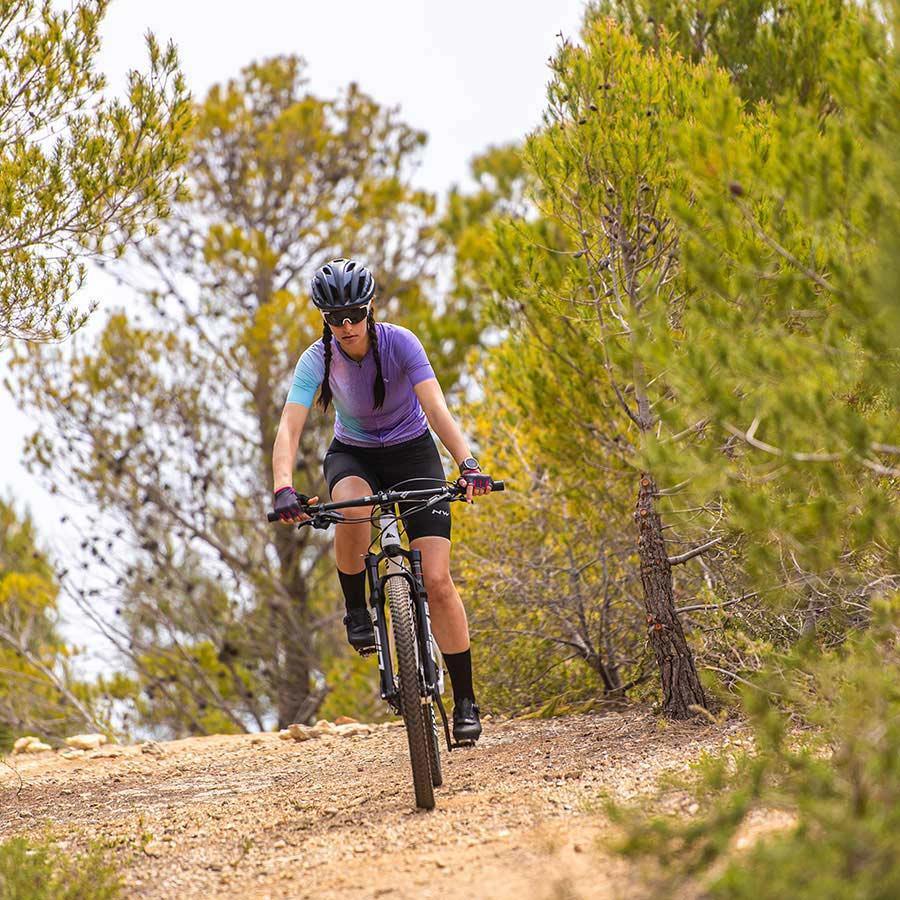 BLADE WOMENS CYCLING JERSEY - Northwave - Cobbled Climbs