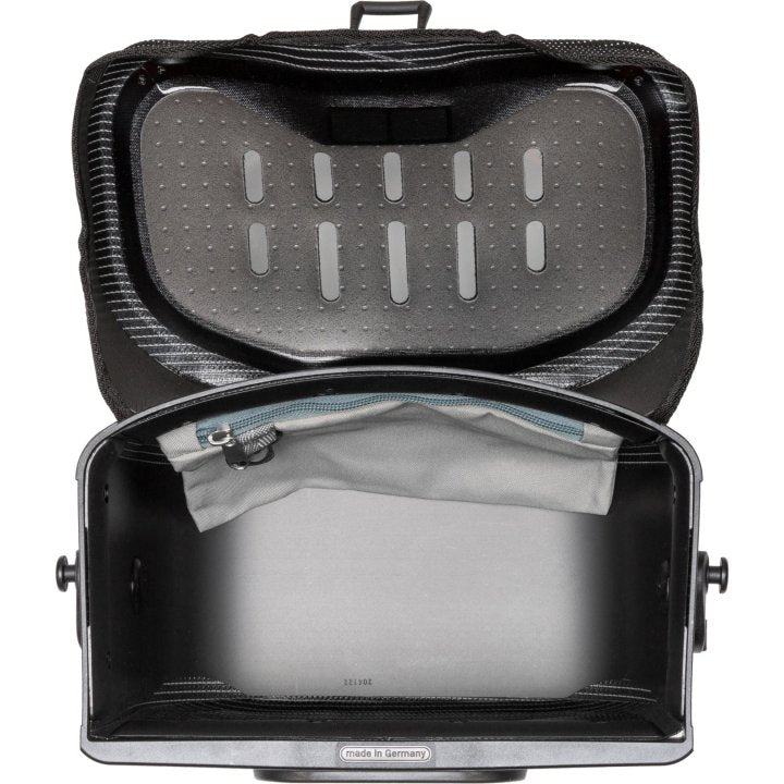 ULTIMATE SIX HIGH VISIBILITY HANDLEBAR BAG – Ortlieb premium cycling Handlebar Bags in India from Cobbled Climbs