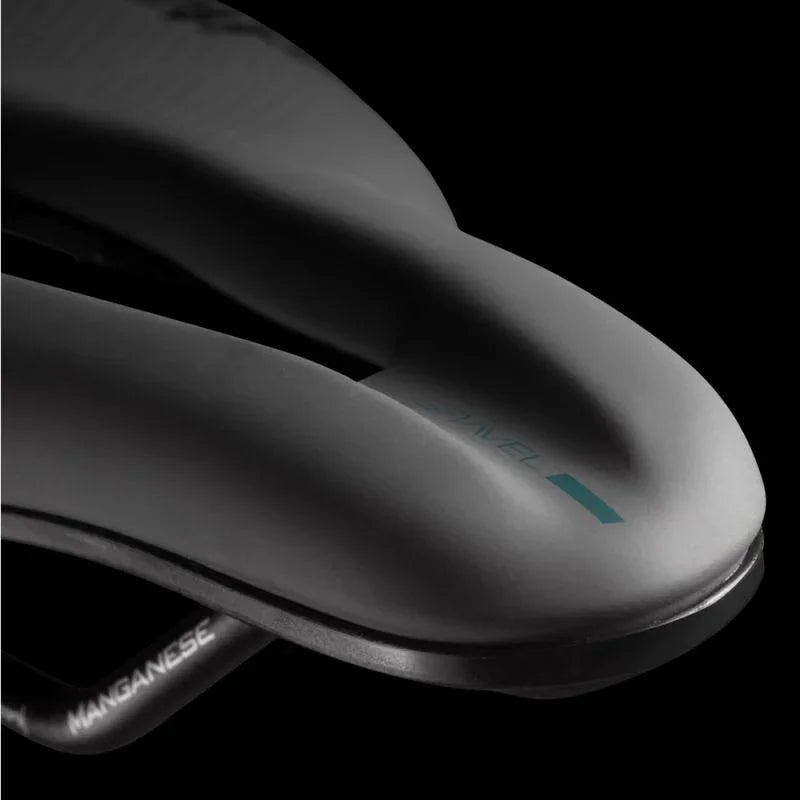 NOVUS BOOST EVO GRAVEL SUPERFLOW SADDLE - Selle Italia - Cobbled Climbs