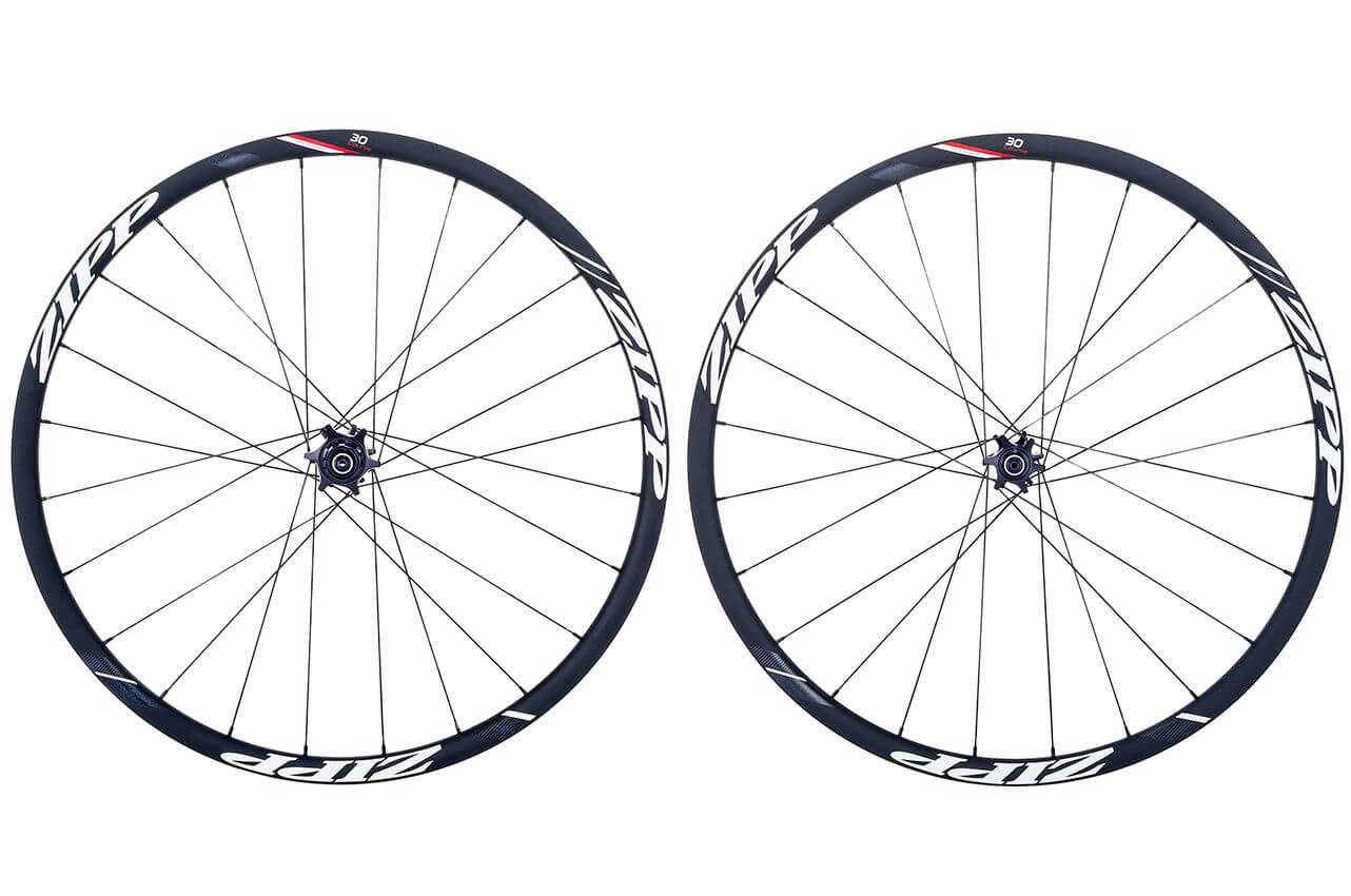 30 COURSE ROAD DISC BRAKE WHEELSET - Zipp - Cobbled Climbs