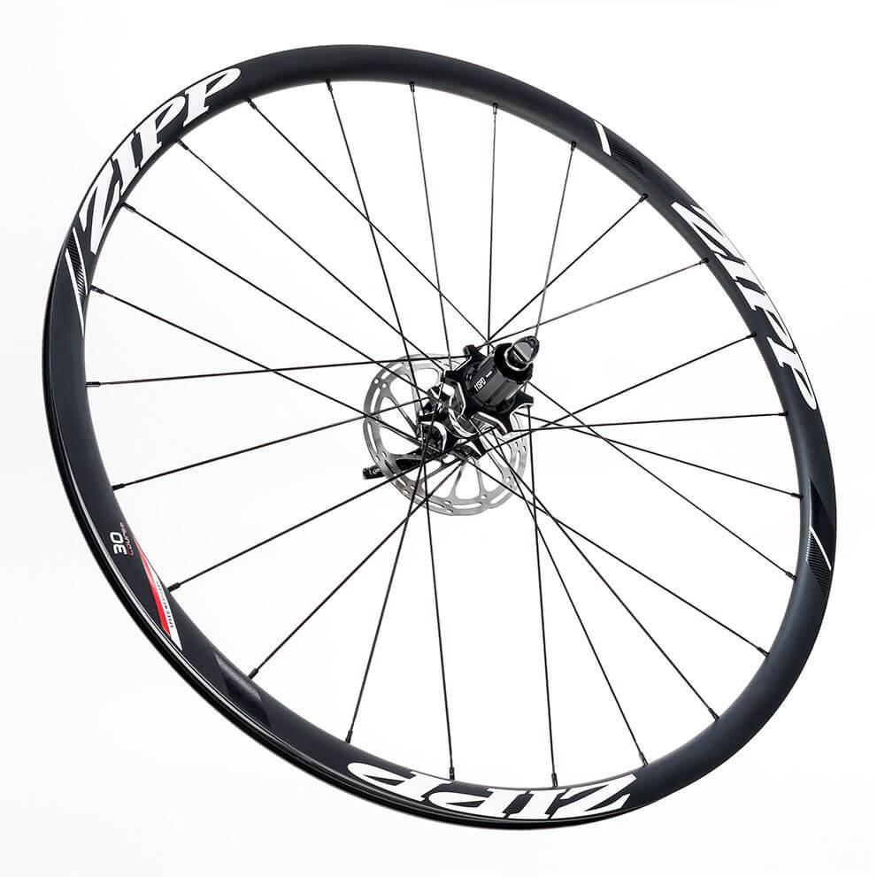 30 COURSE ROAD DISC BRAKE WHEELSET - Zipp - Cobbled Climbs