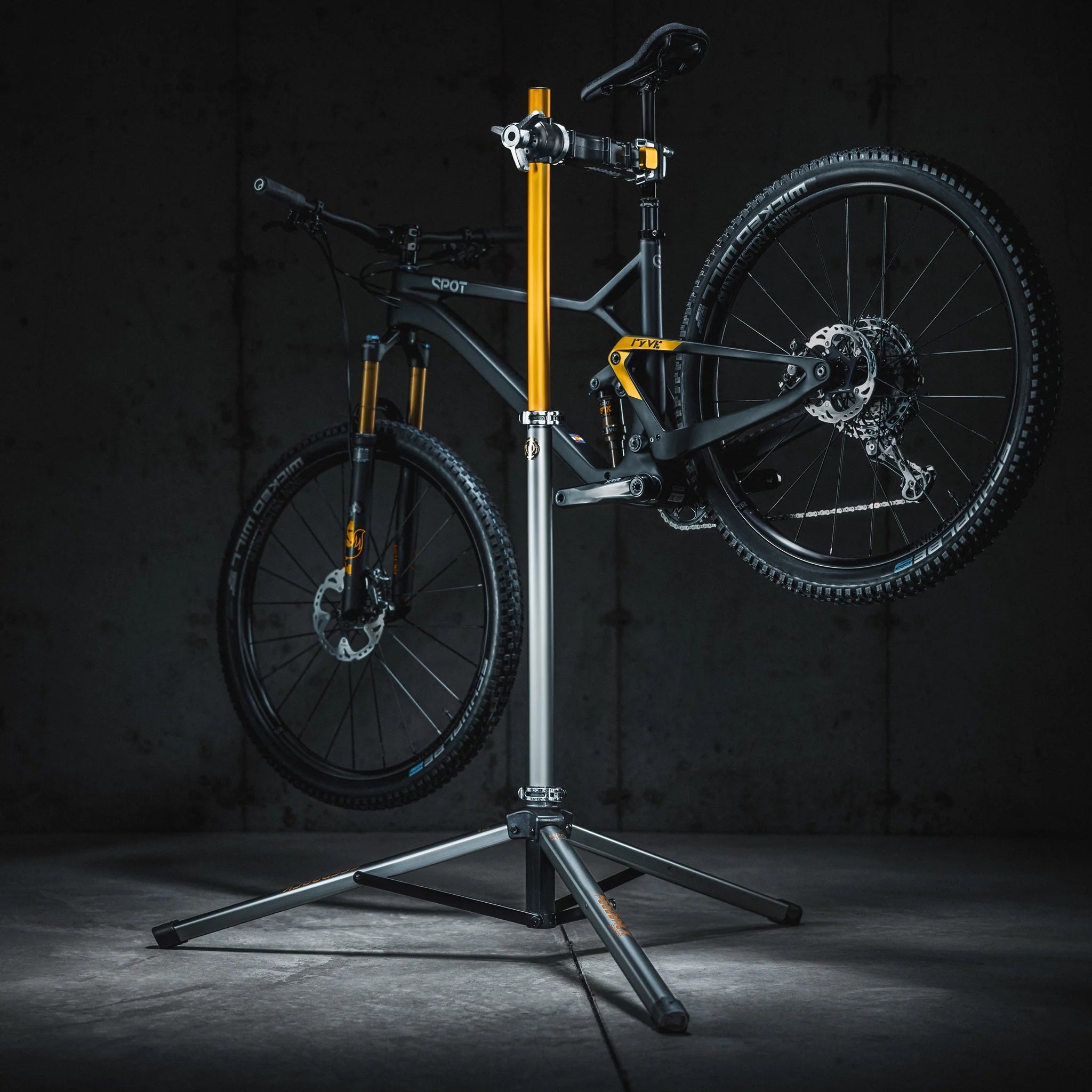 20th Anniversary Limited Edition Pro Mechanic Bike Repair Stand