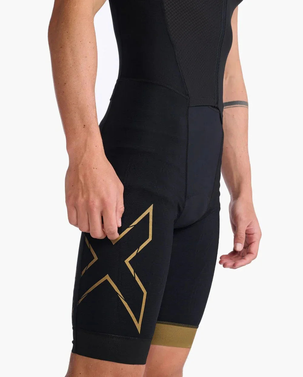 LIGHT SPEED FRONT ZIP TRISUIT - 2XU - Cobbled Climbs