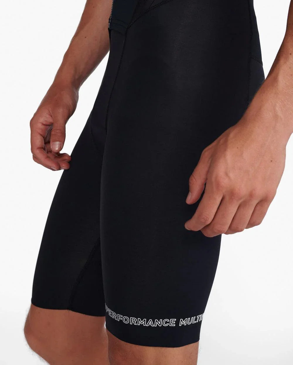 AERO SLEEVED TRISUIT - 2XU - Cobbled Climbs