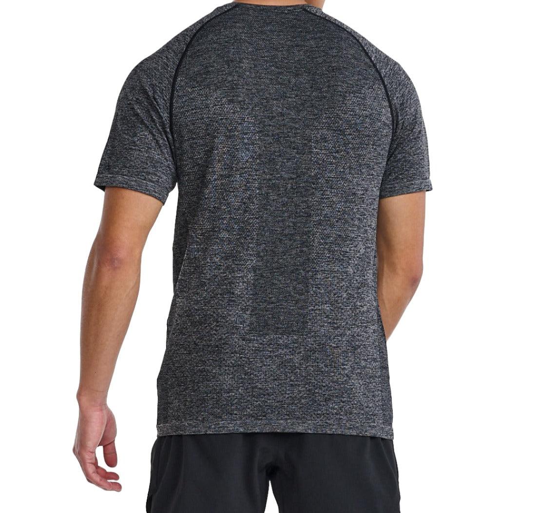 2XU Motion Tech Tee Men's T-Shirt (Grey Marie) - BUMSONTHESADDLE