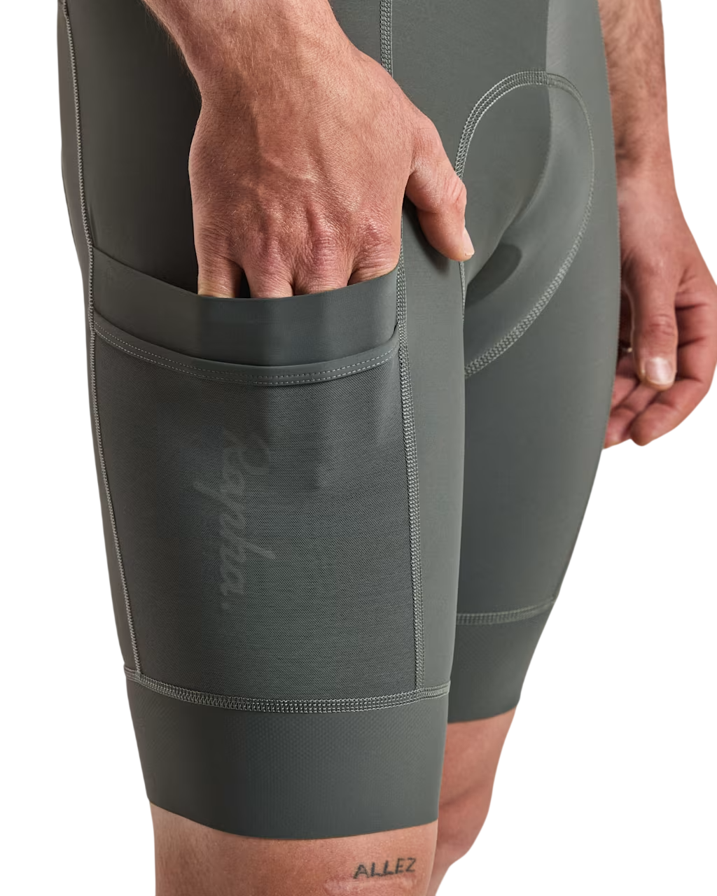 Men's Brevet Element Cargo Bib Shorts | Rapha | Cobbled Climbs – view 4