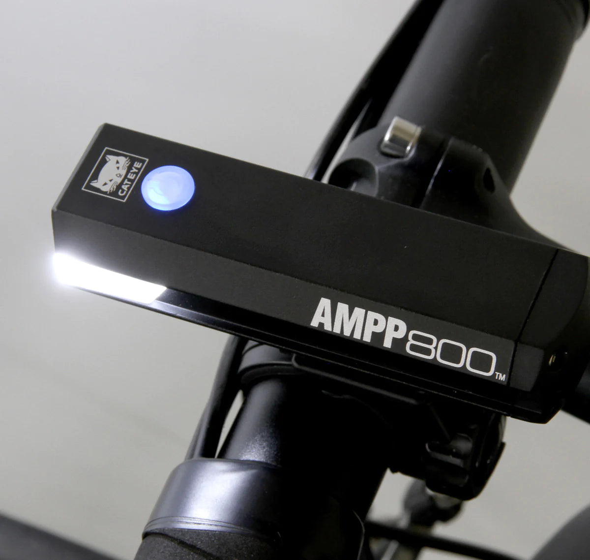 AMPP 800 FRONT LIGHT