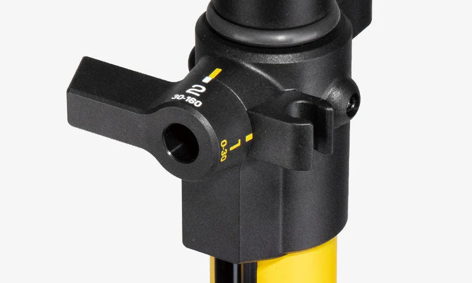 JOEBLOW SPORT 2 STAGE FLOOR PUMP - Topeak - Cobbled Climbs