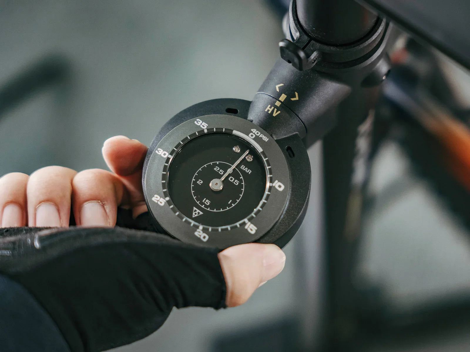 TRANSFORMER EUP 2STAGE FLOOR PUMP - Topeak - Cobbled Climbs