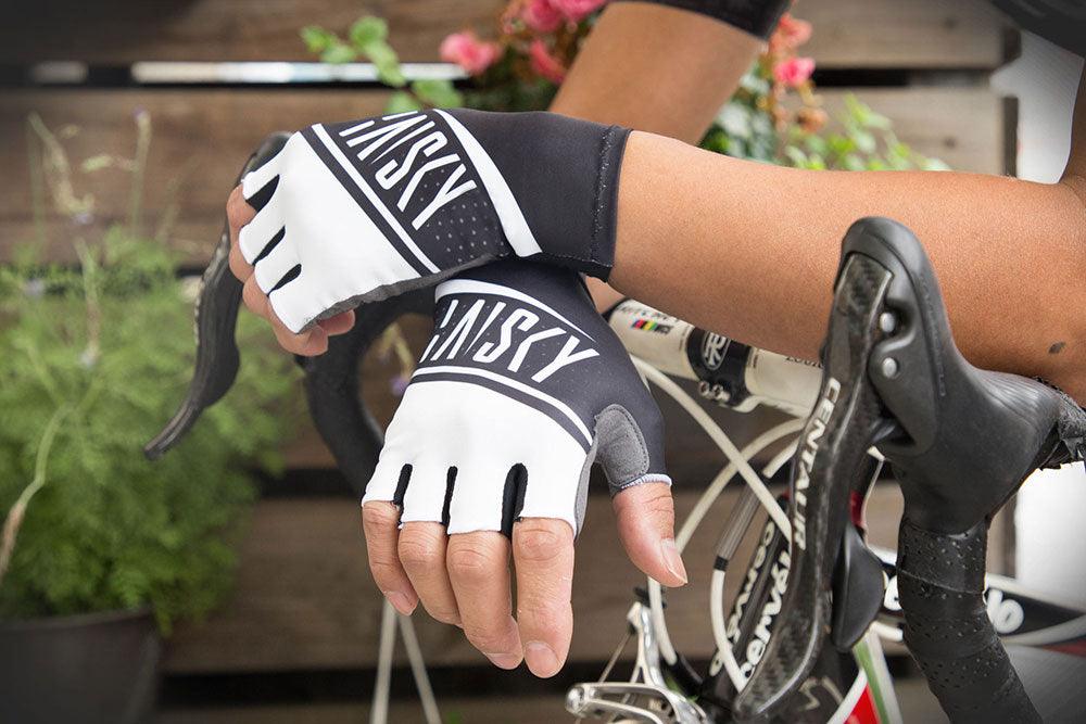Baisky TRHF390 Unisex Cycling Gloves (Conquer White) - BUMSONTHESADDLE