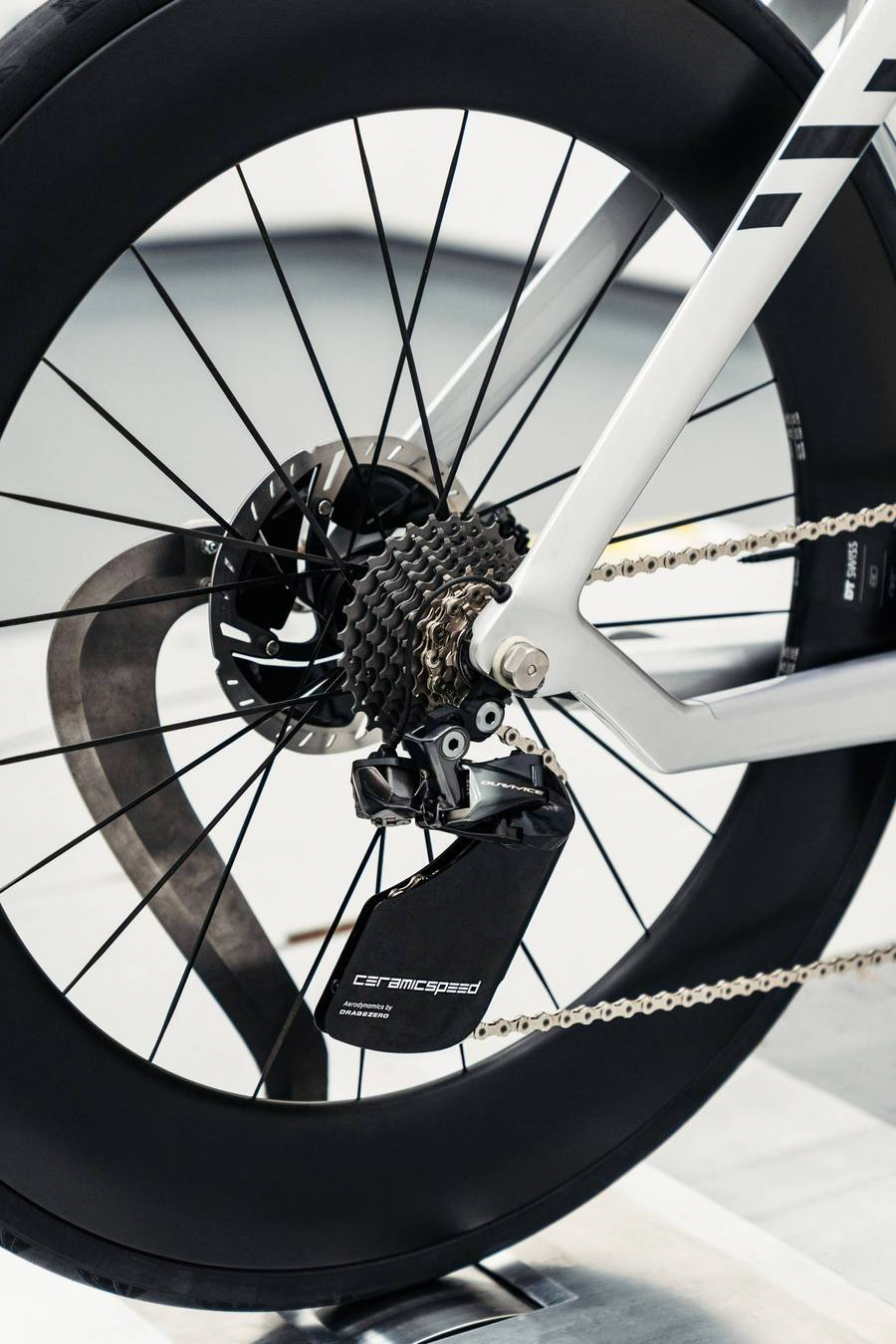 OSPW Aero Coated System for Shimano Dura Ace9100/Ultegra 8000 | Ceramic Speed | Cobbled Climbs – view 2
