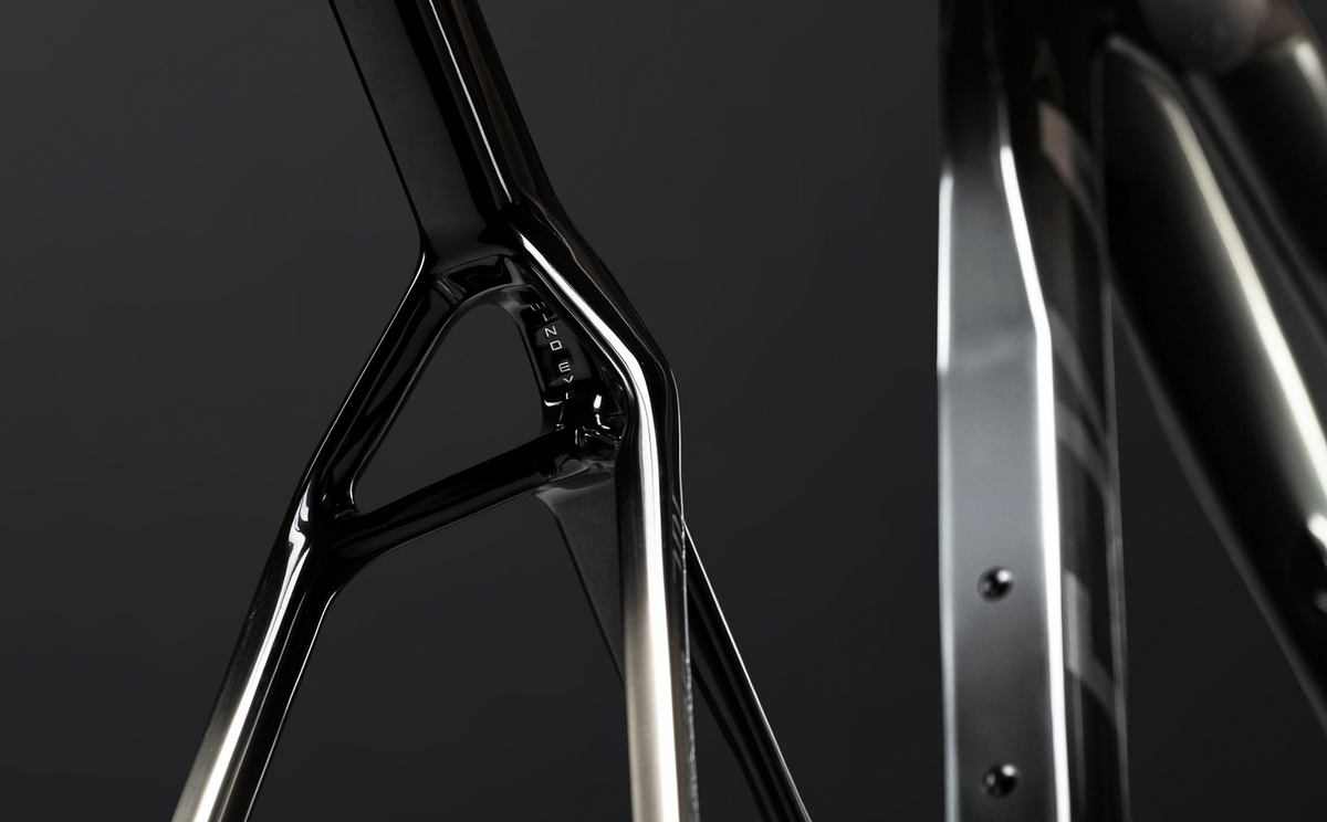 ExAero Frameset | Seka Bikes | Cobbled Climbs – view 10