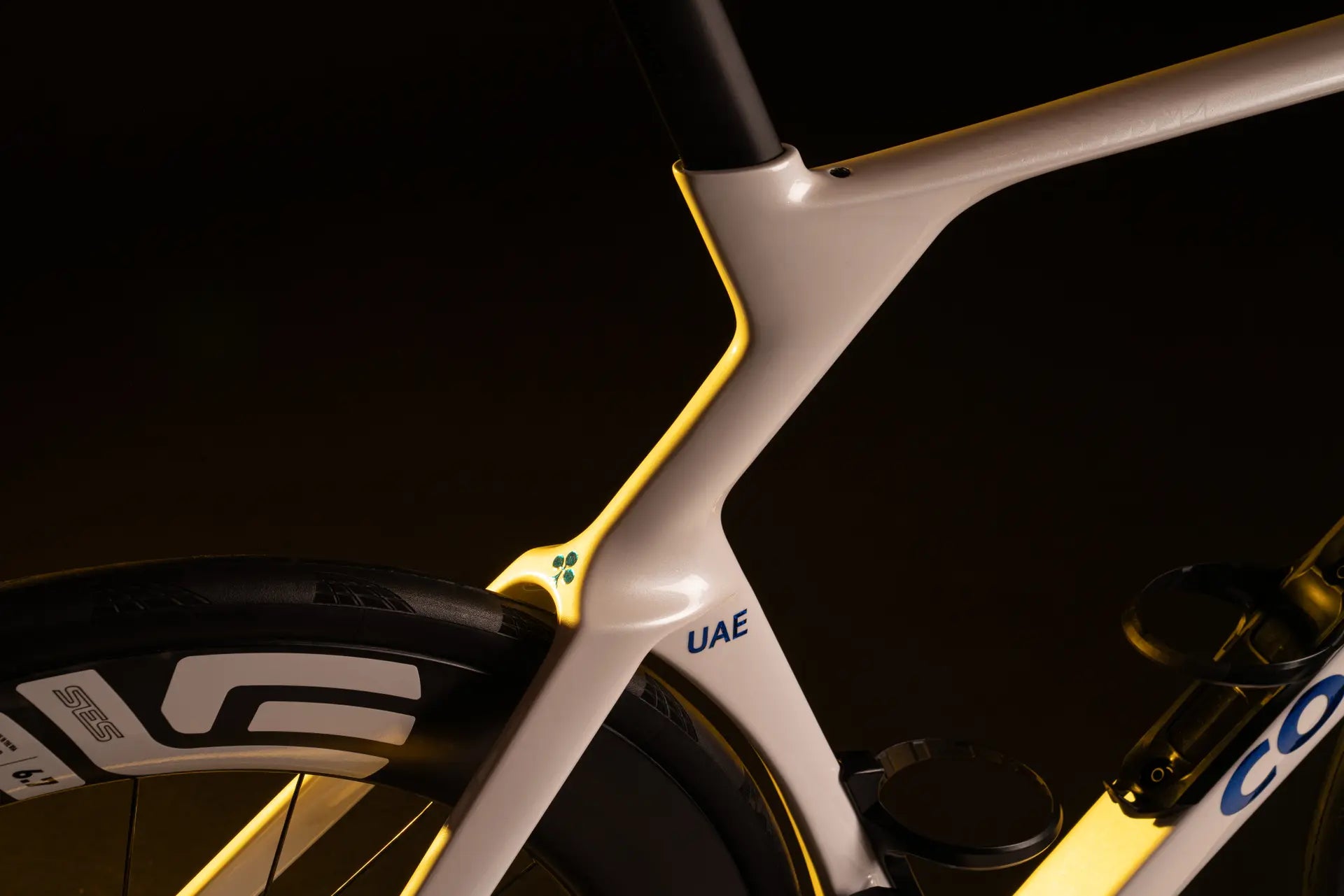 Y1RS Frameset | Colnago | Cobbled Climbs – view 9