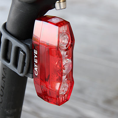 Viz300 Tl-ld810N Rear Light (RECHARGEABLE TYPE C) | Cateye | Cobbled Climbs – view 3