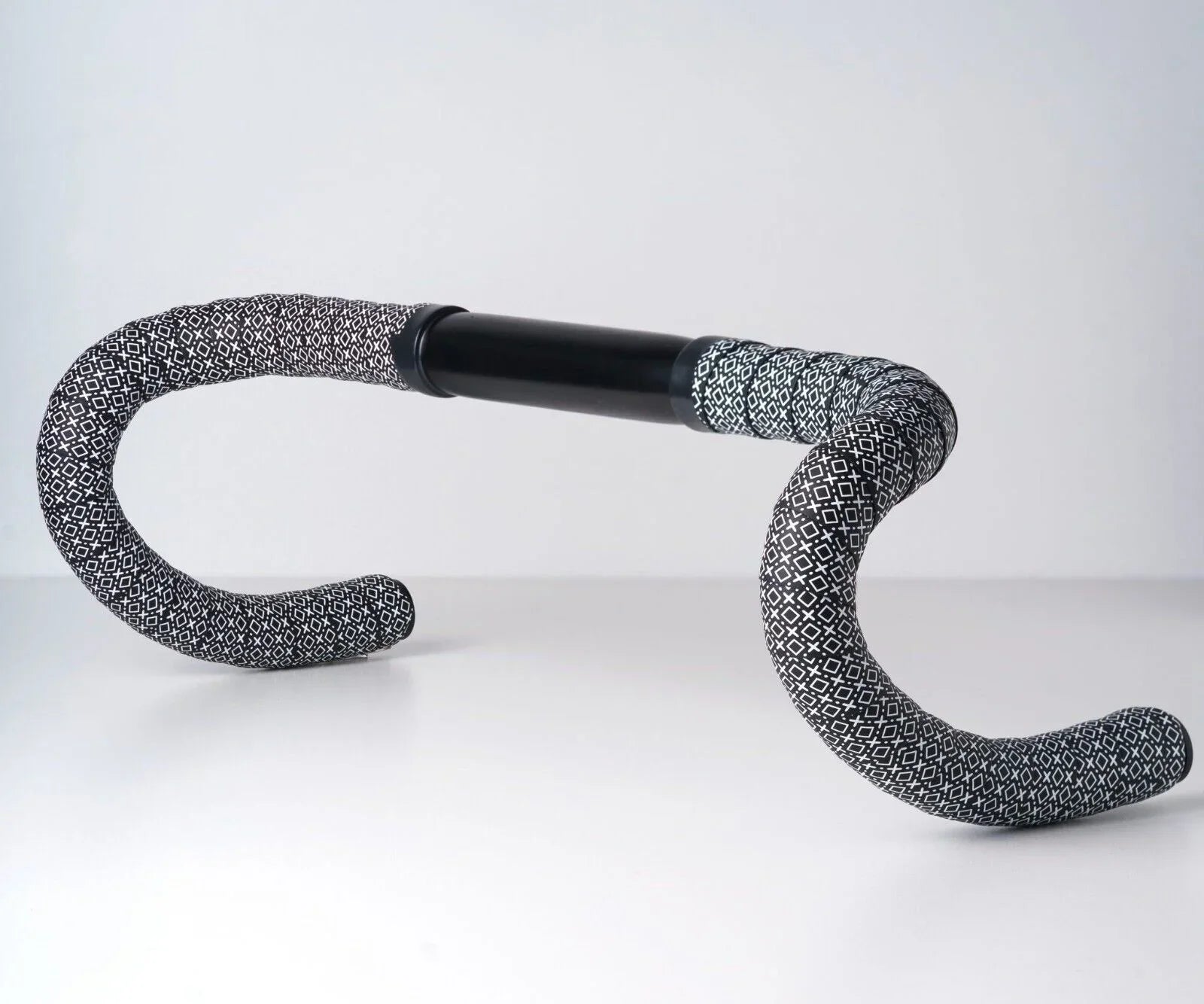 HIGH PERFROMANCE GRIPPING BARTAPE - BTP - Cobbled Climbs