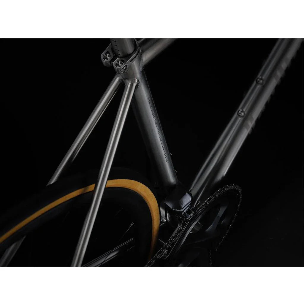 Skeiron Titanium DISC Frameset - Van Nicholas - Cobbled Climbs