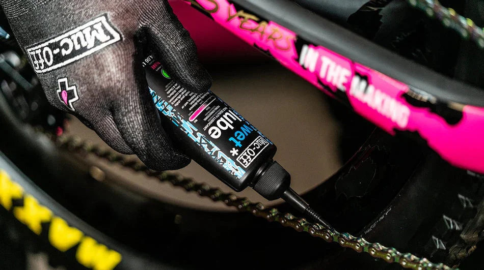 Wet Lube | Muc-Off | Cobbled Climbs – view 5
