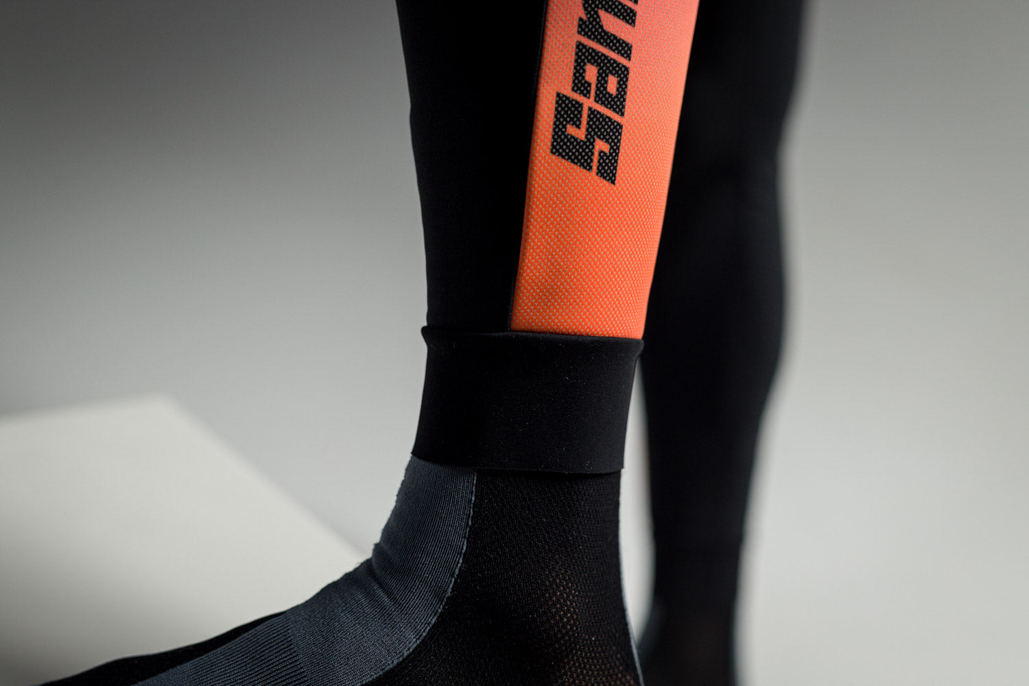 COMMAND MENS CYCLING BIB TIGHTS – Santini premium cycling Bib Shorts in India from Cobbled Climbs