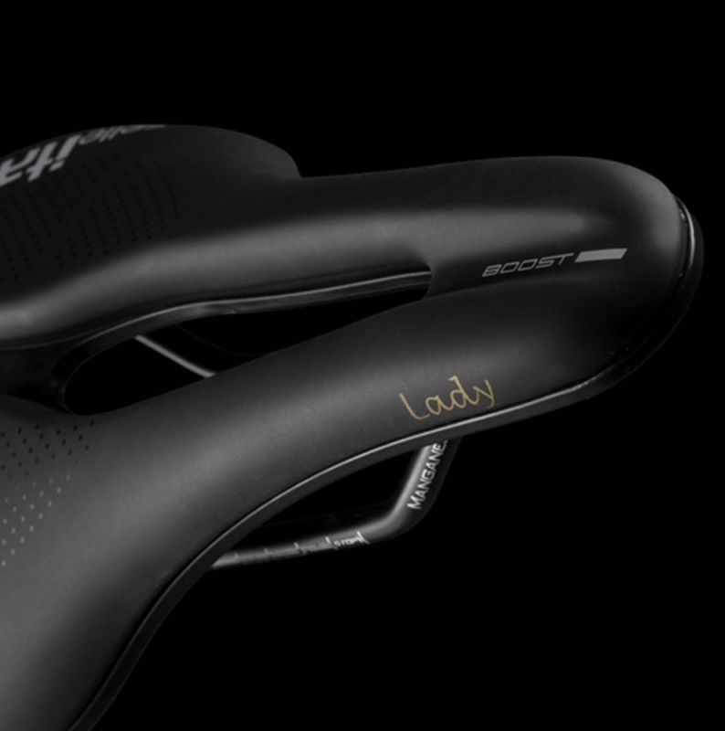 NOVUS BOOST EVO LADY SUPERFLOW SADDLE