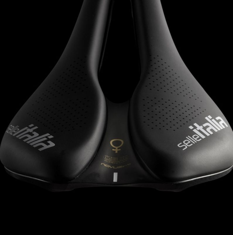 NOVUS BOOST EVO LADY SUPERFLOW SADDLE