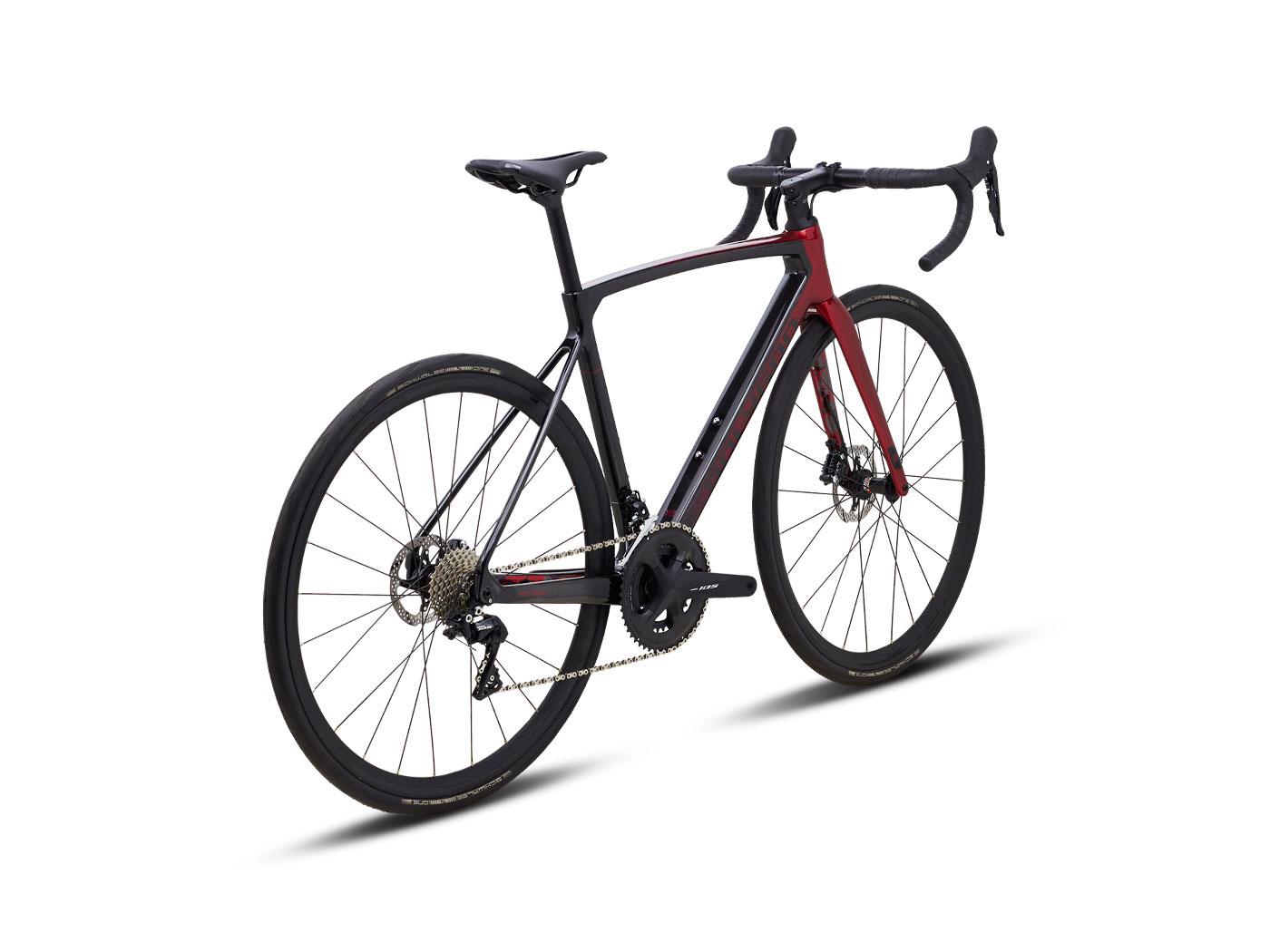 STRATTOS S7 DISC from Polygon Cobbled Climbs